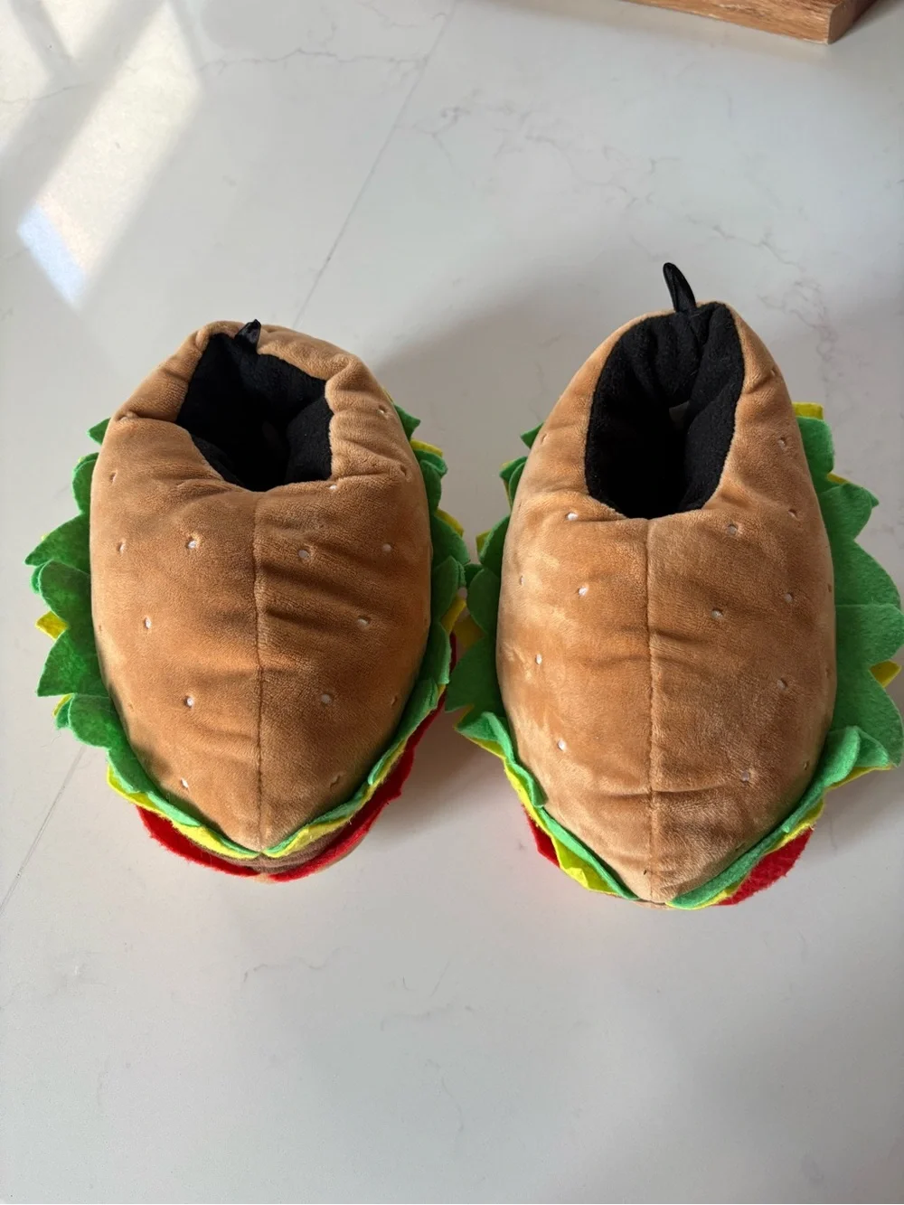 Old Navy Hamburger Slippers Size- L (1-2)